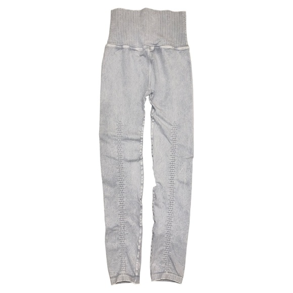Free People Movement Good Karma Ice Grey Leggings XS/S NEW - Picture 10 of 15